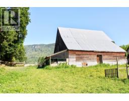 7120 97a Highway, Grindrod, BC V0E1Y0 Photo 43