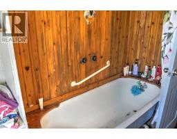 7120 97a Highway, Grindrod, BC V0E1Y0 Photo 19