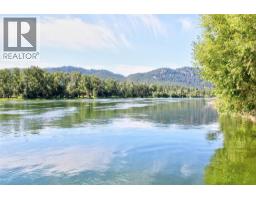 7120 97a Highway, Grindrod, BC V0E1Y0 Photo 48