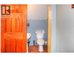7120 97a Highway, Grindrod, BC V0E1Y0 Photo 29