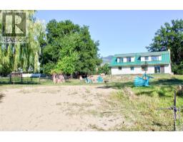 7120 97a Highway, Grindrod, BC V0E1Y0 Photo 32