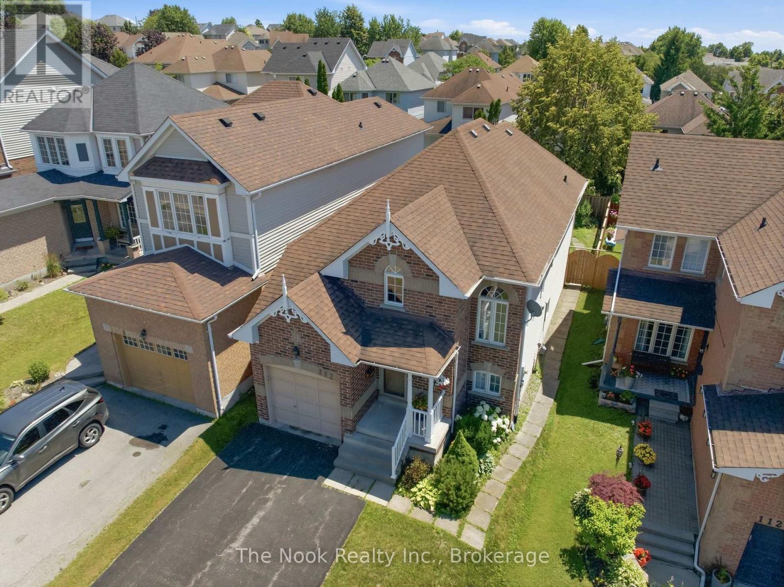 1120 TIMBERLAND CRESCENT - 1
