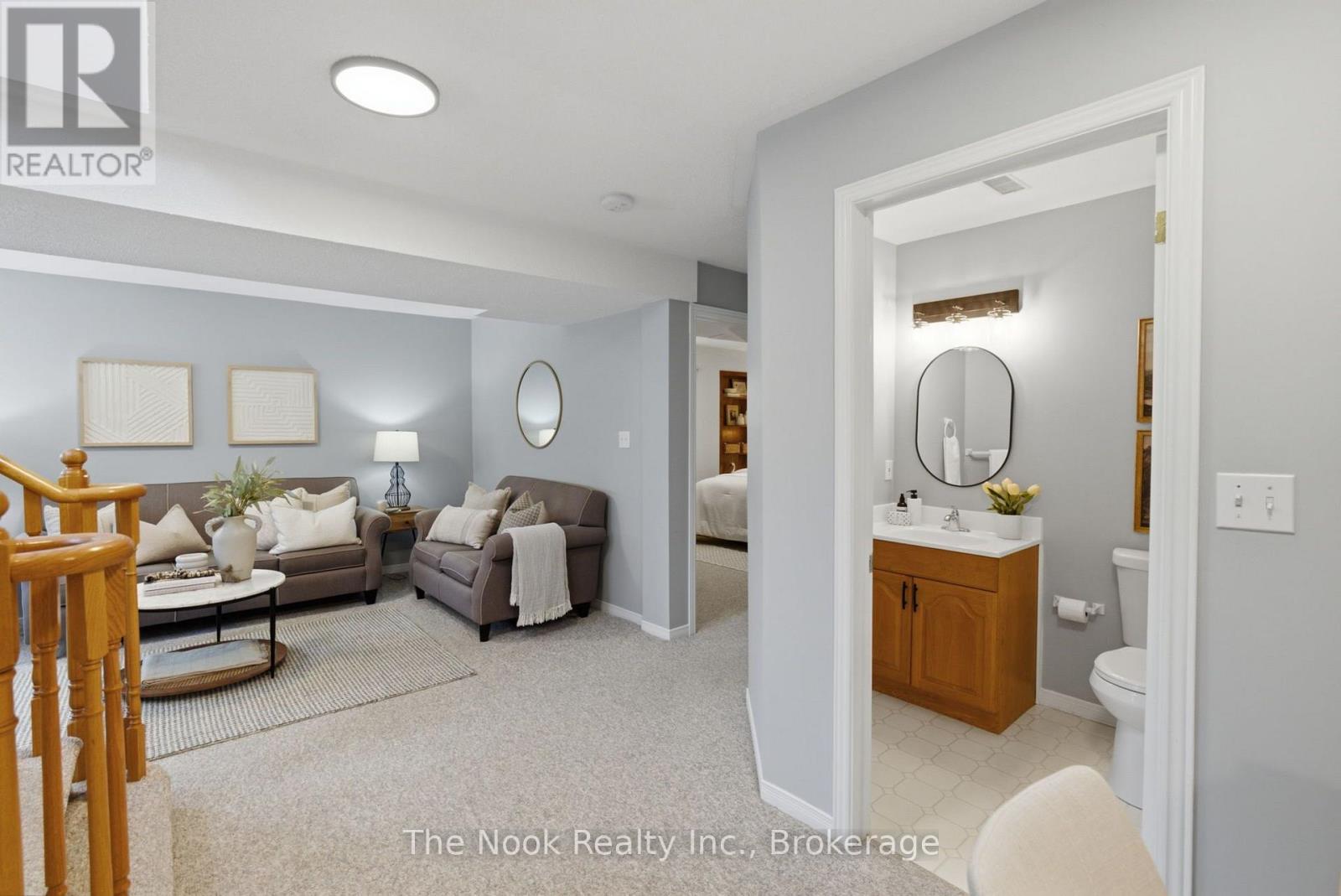 1120 TIMBERLAND CRESCENT - 31