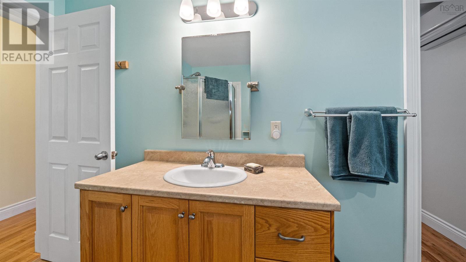 89 Clearwood Court - 23