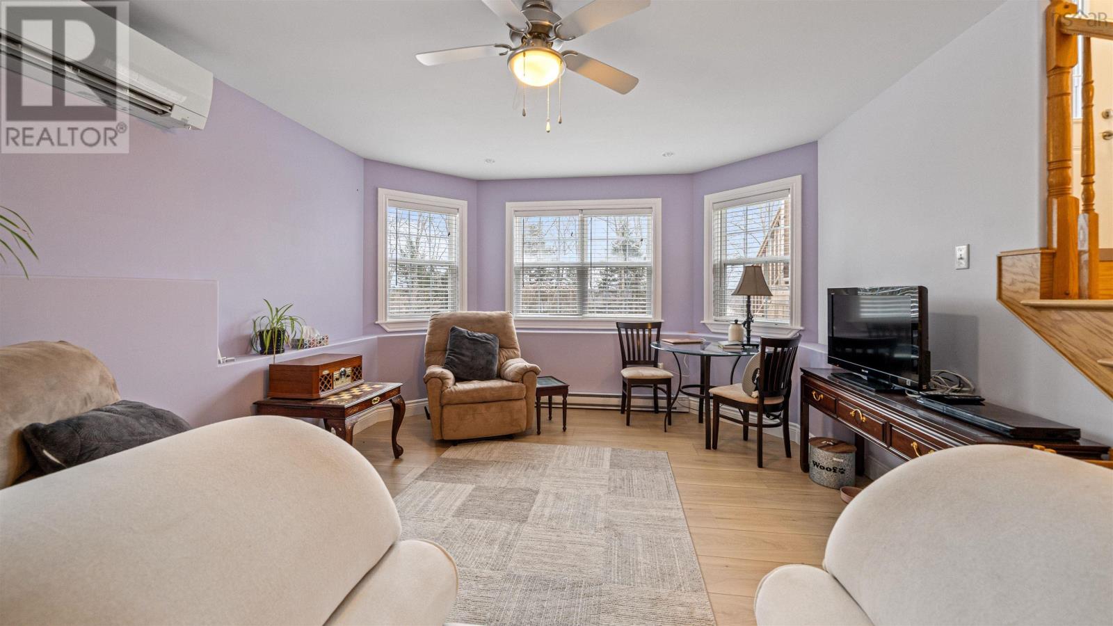 89 Clearwood Court - 31