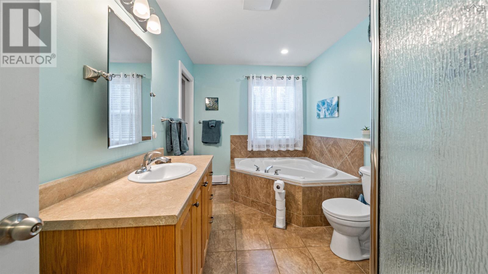 89 Clearwood Court - 24