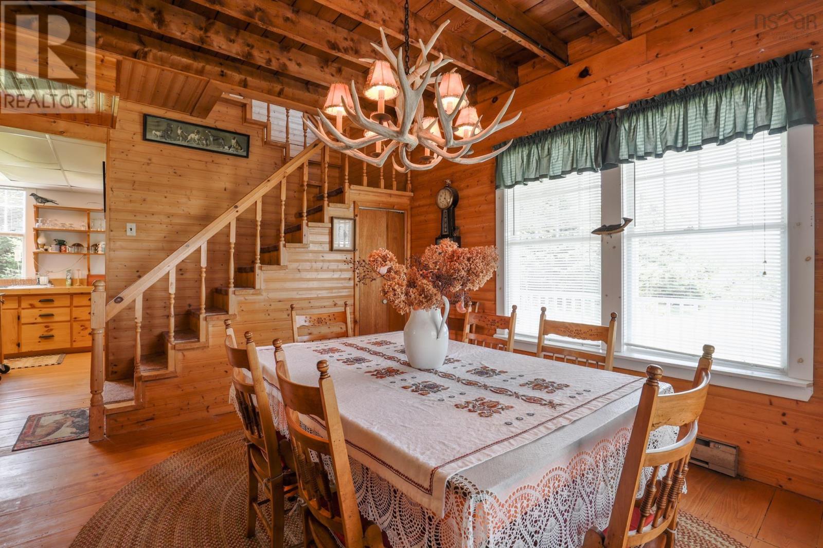 1428 Highway 304 - 24