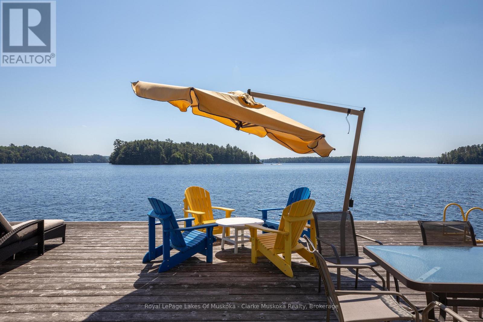 #5 1019 BLUFF ROAD - Image 11