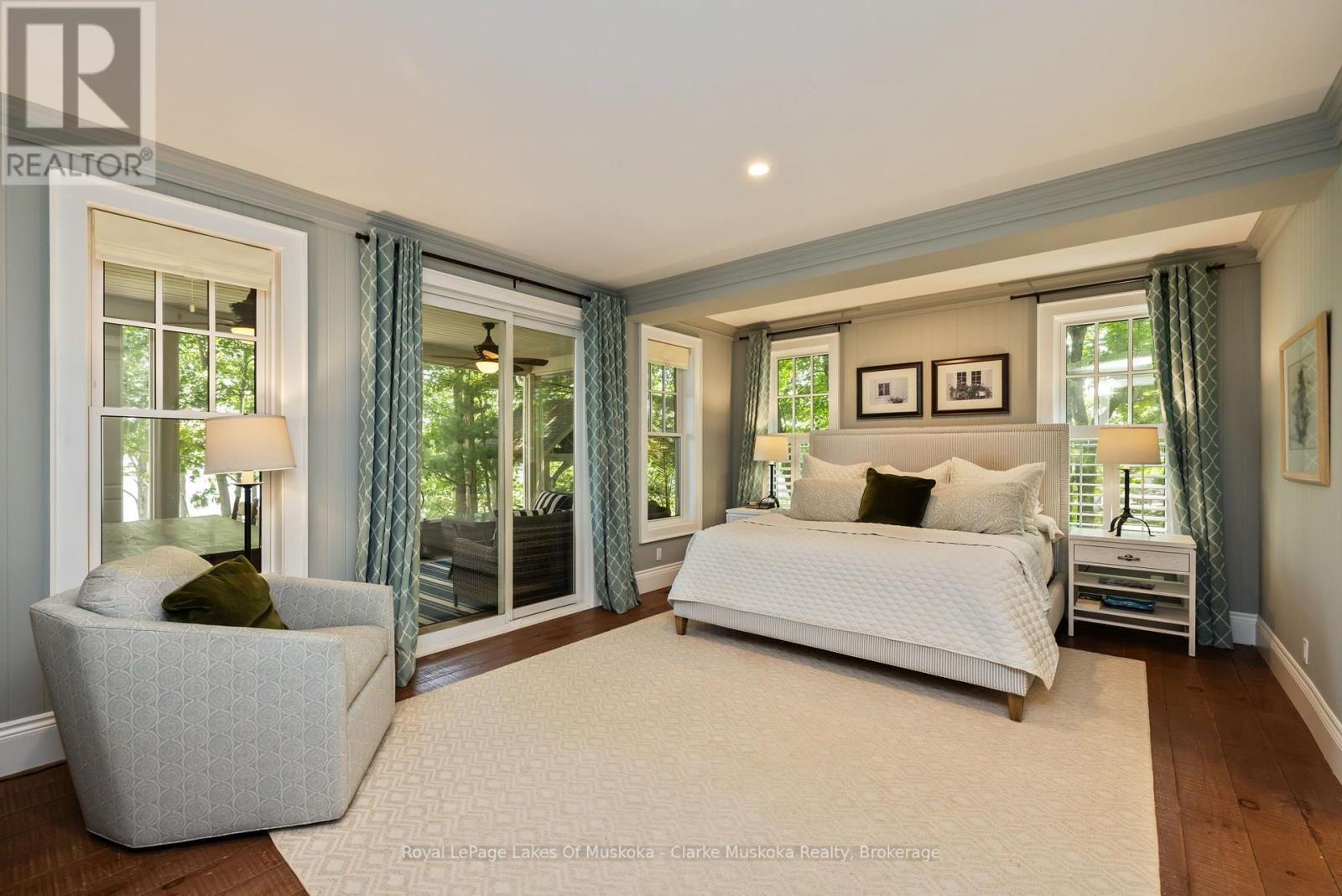 #5 1019 BLUFF ROAD - Image 18
