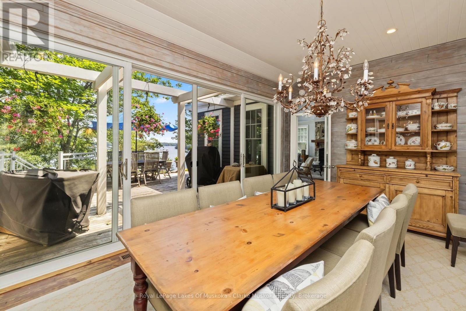 #5 1019 BLUFF ROAD - Image 23
