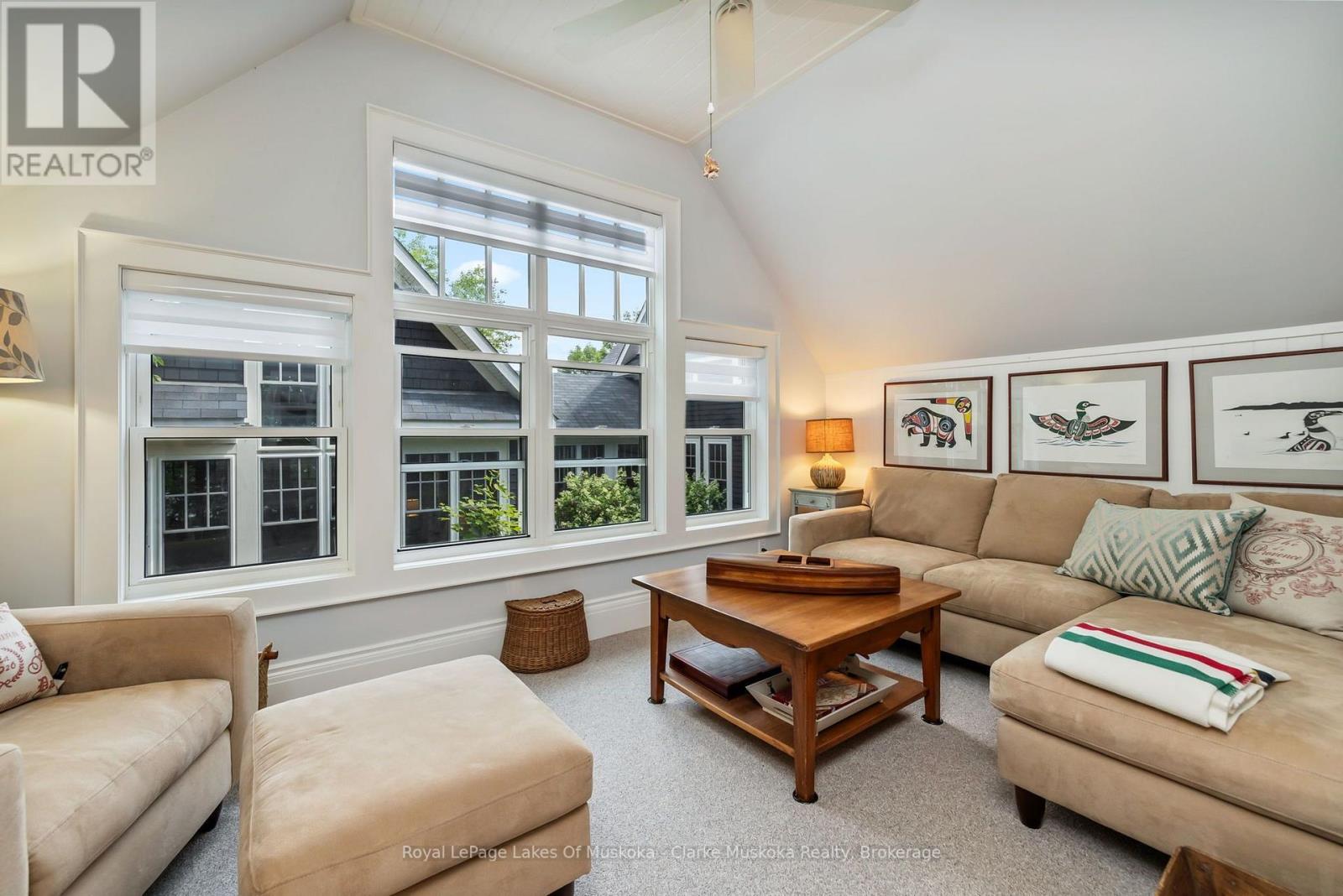 #5 1019 BLUFF ROAD - Image 35