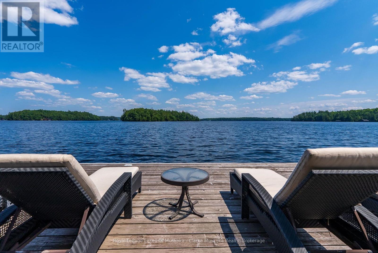 #5 1019 BLUFF ROAD - Image 9
