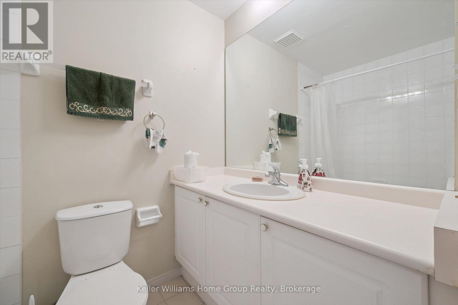#305 245 QUEEN STREET W - 31