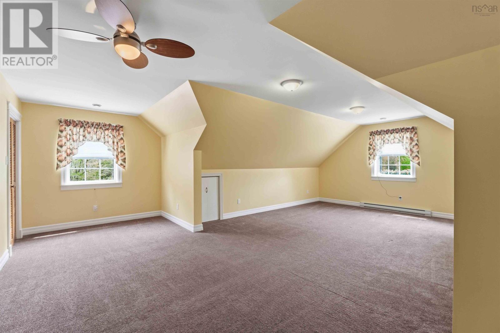 1460 Bridge Street - 36