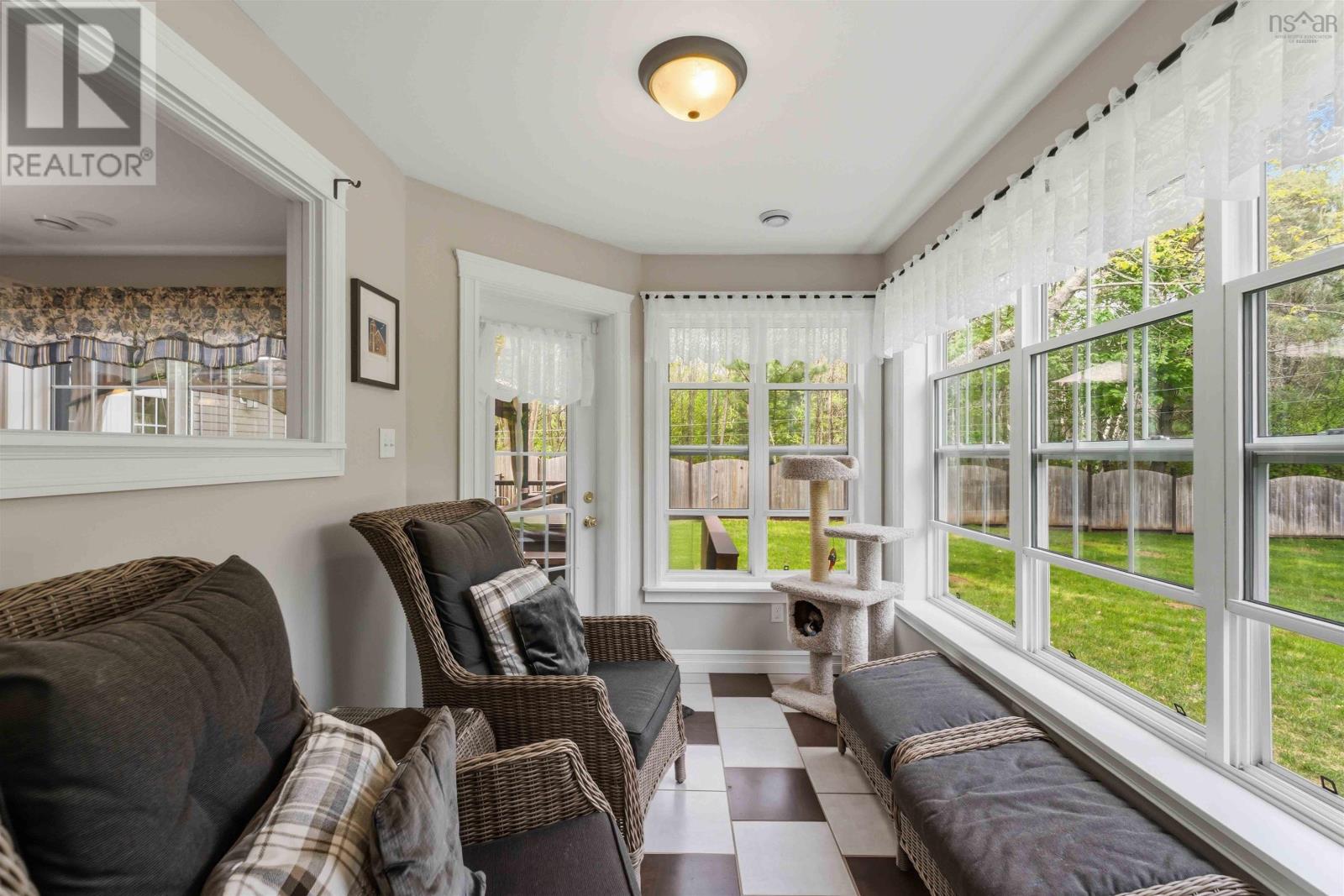 1460 Bridge Street - 38