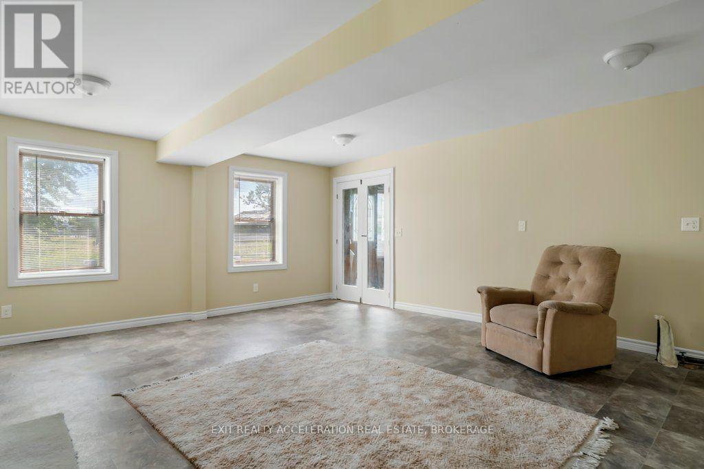38 FITCHETT ROAD - 18