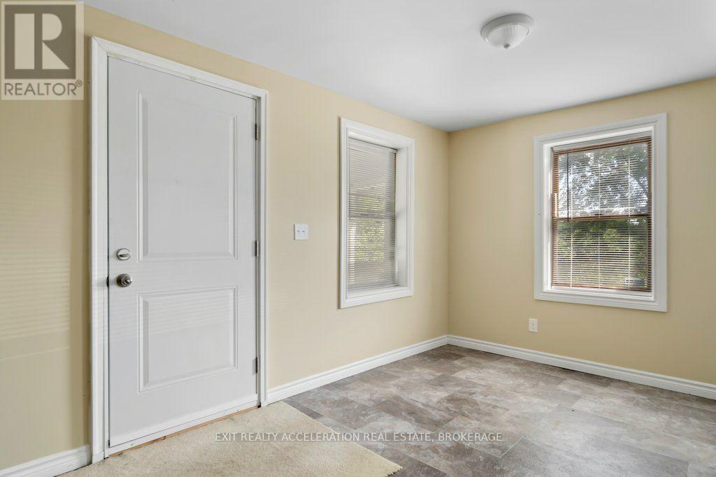 38 FITCHETT ROAD - 21