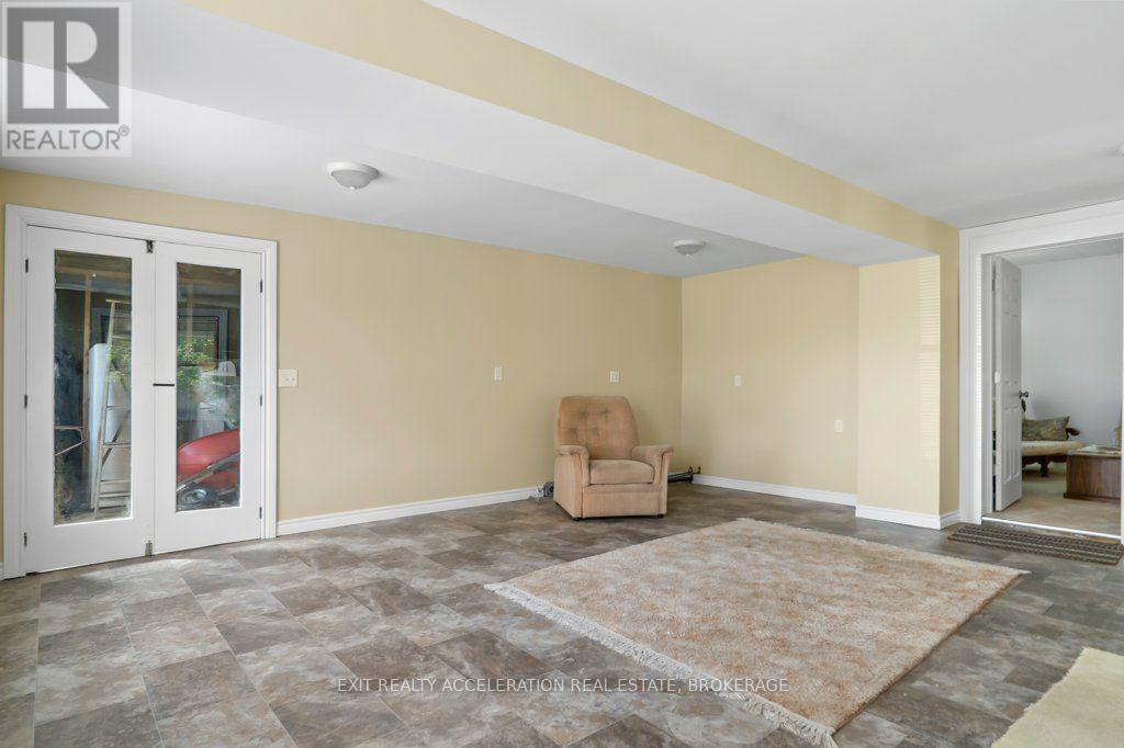 38 FITCHETT ROAD - 22