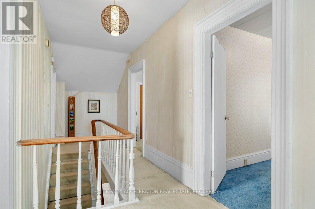 38 FITCHETT ROAD - 28
