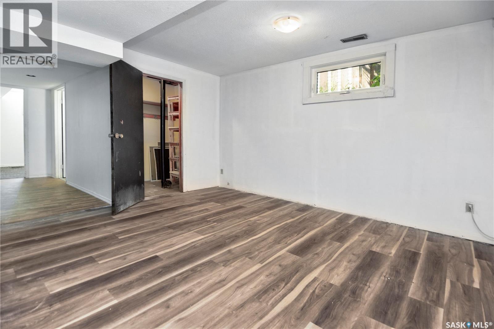 1450 15th STREET W - 16