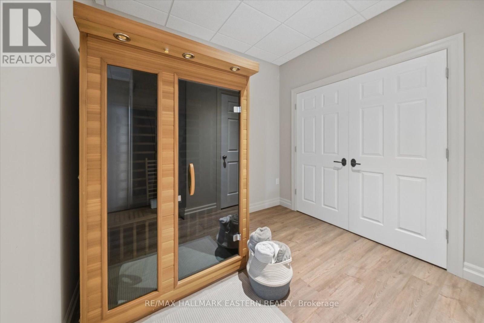 2112 TRUMAN DRIVE - Image 34