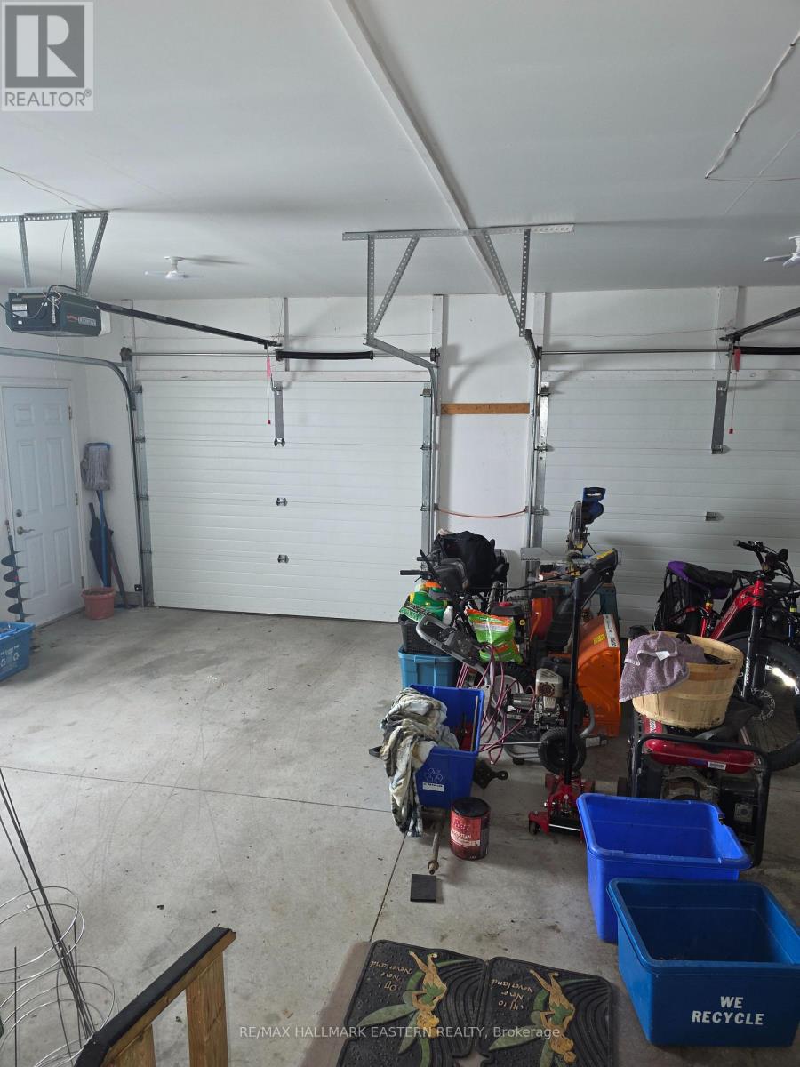 990 SILVERDALE ROAD - 11