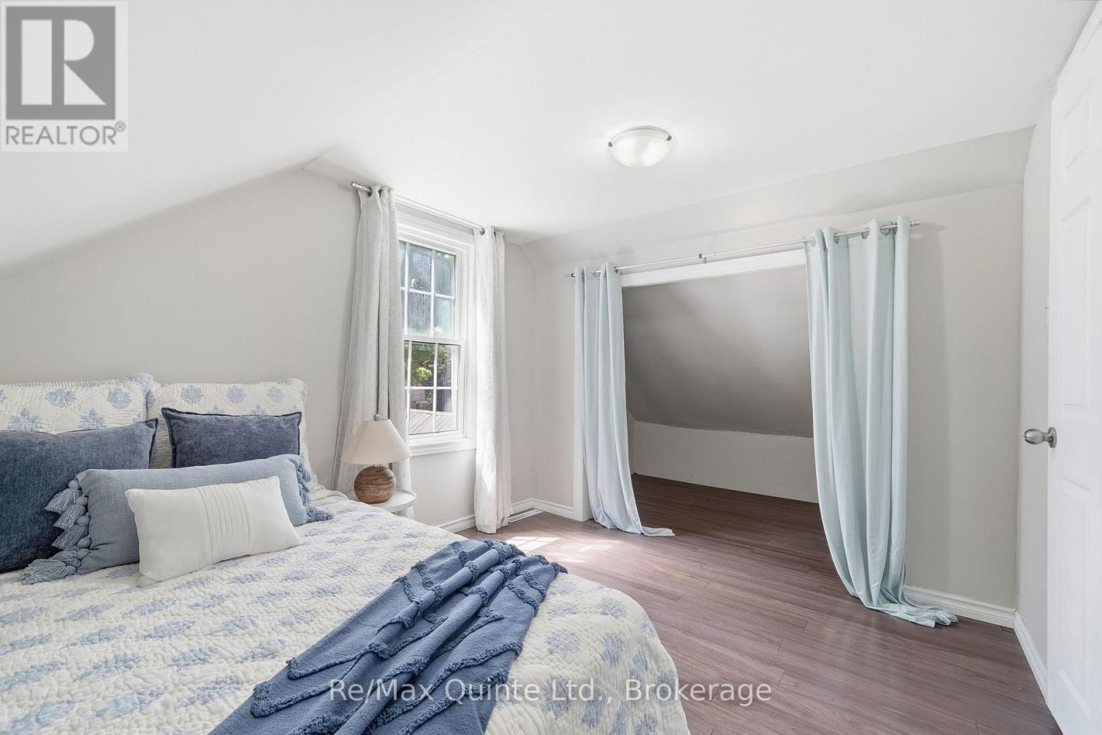 84 CAMPBELL STREET - 22