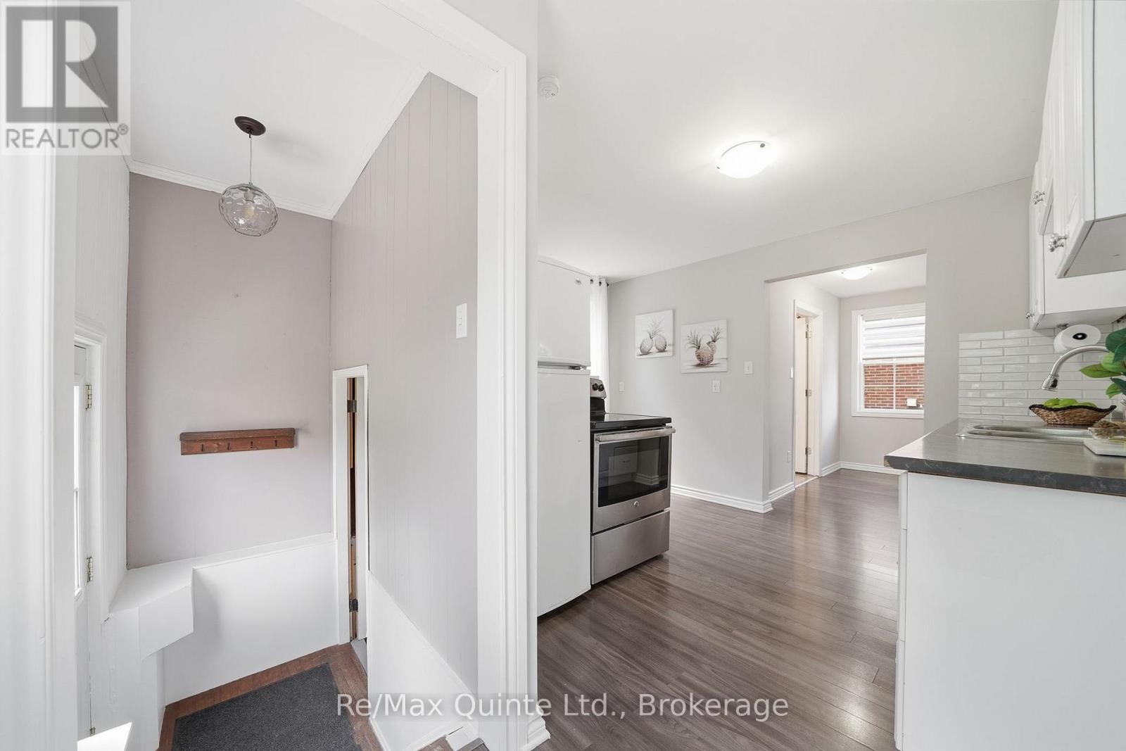84 CAMPBELL STREET - 26