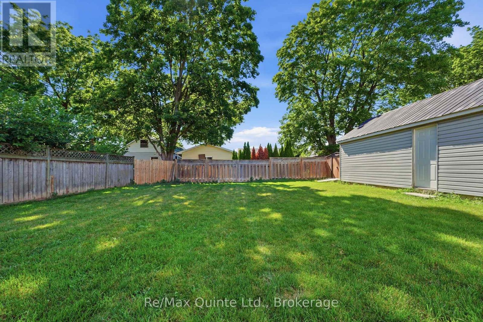 84 CAMPBELL STREET - 33