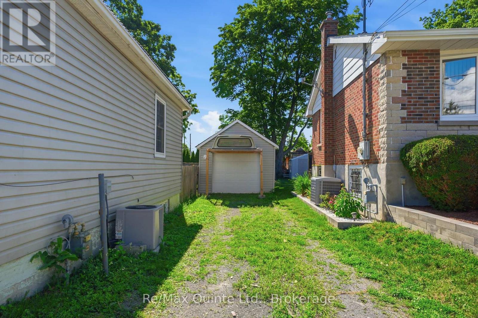 84 CAMPBELL STREET - 40