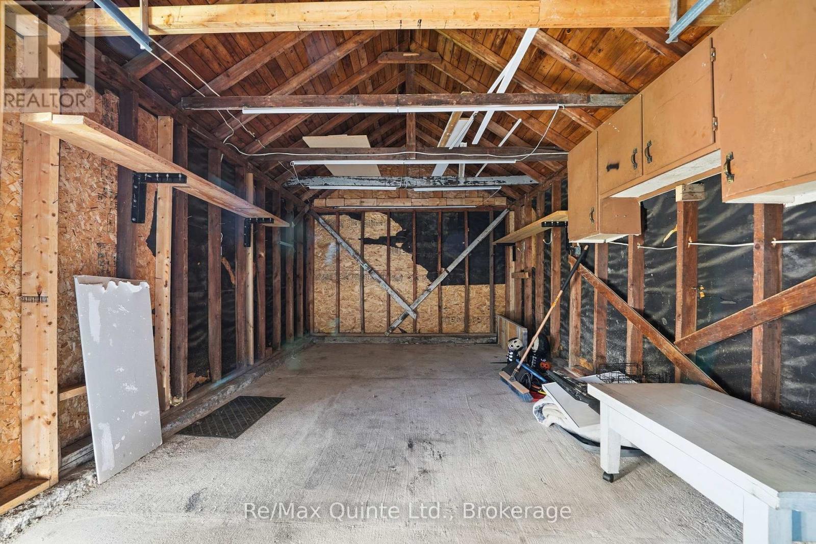 84 CAMPBELL STREET - 42