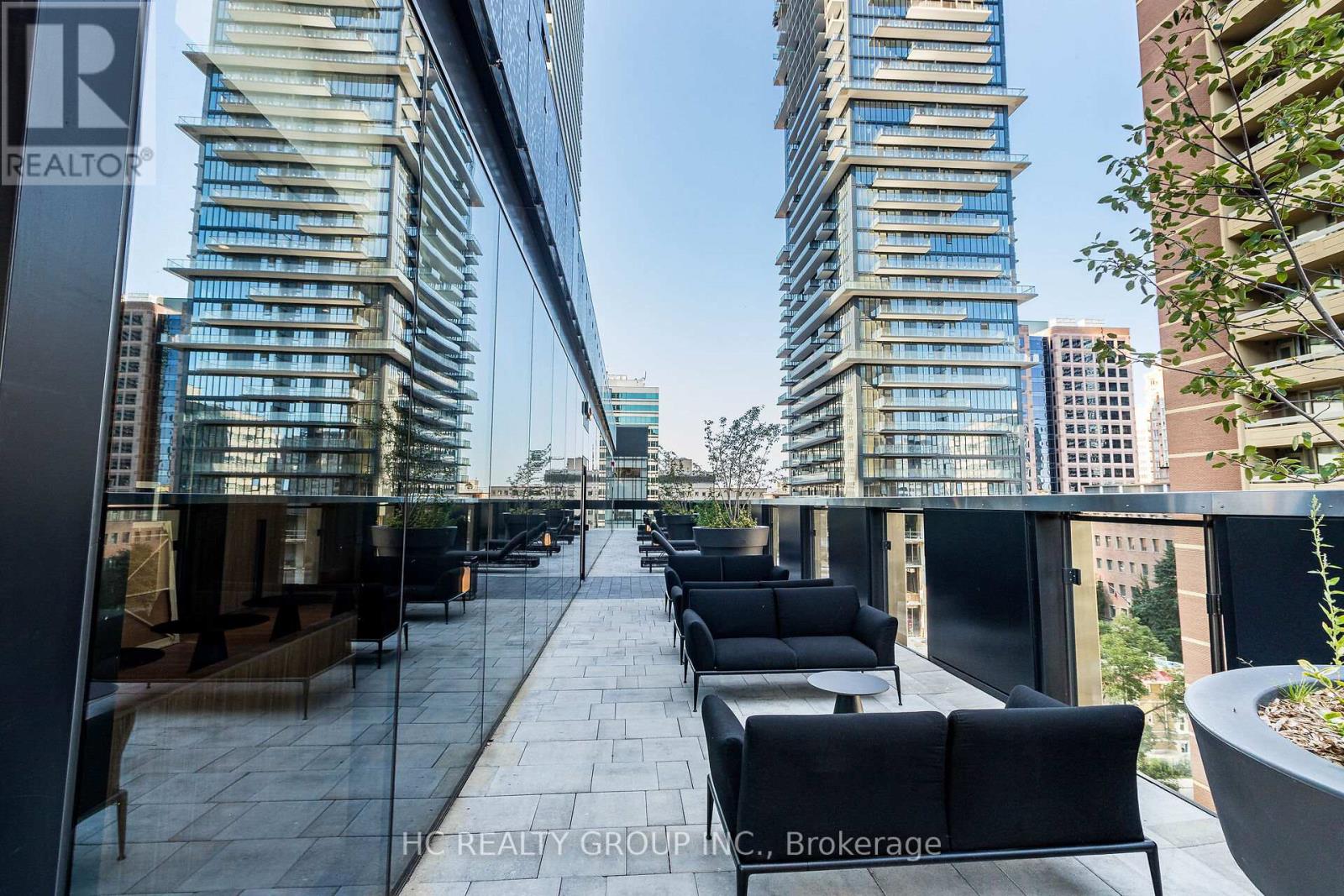 #1805 55 CHARLES STREET E - 44