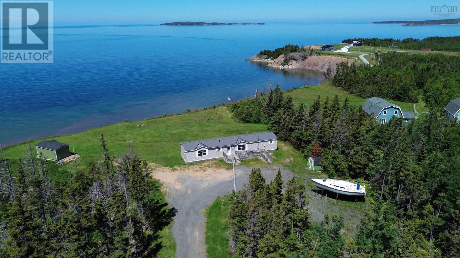 444 Shore Road - 15