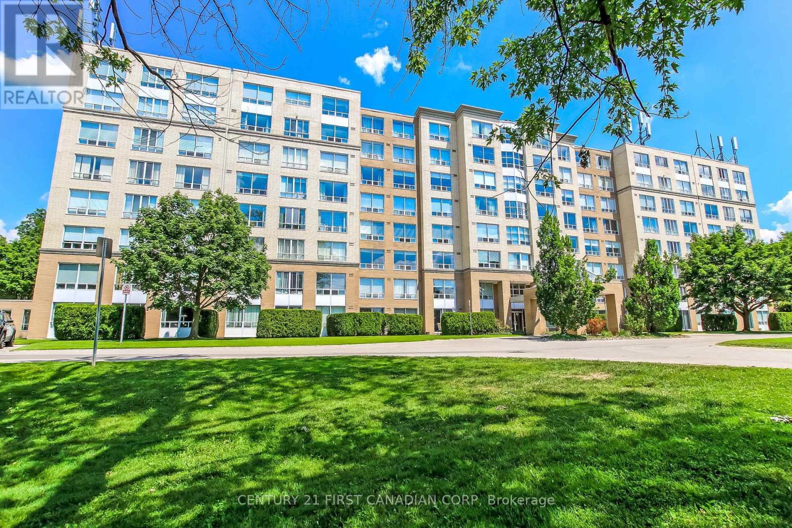 #315 1510 RICHMOND STREET - 2