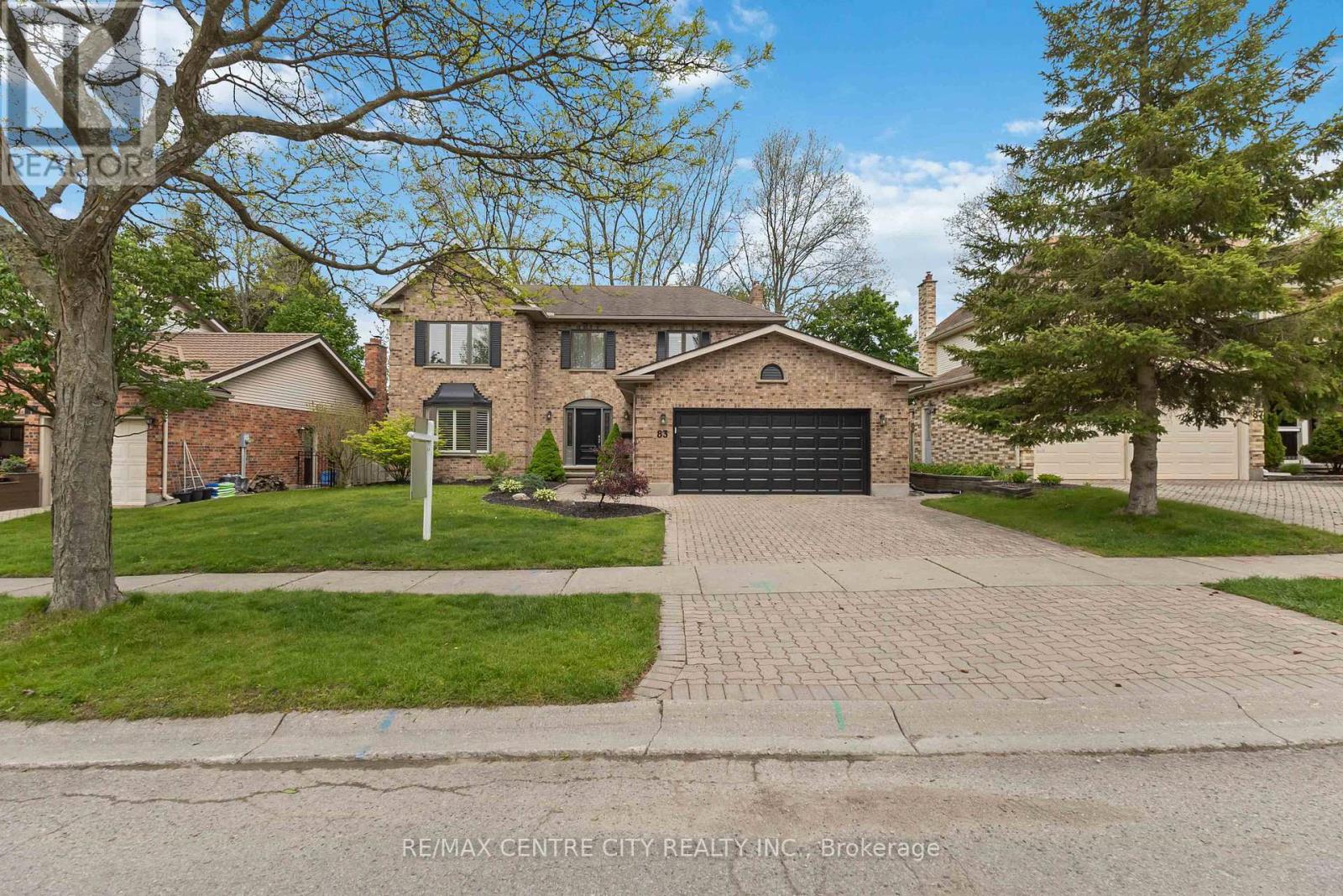 83 BRACEBRIDGE COURT - 2