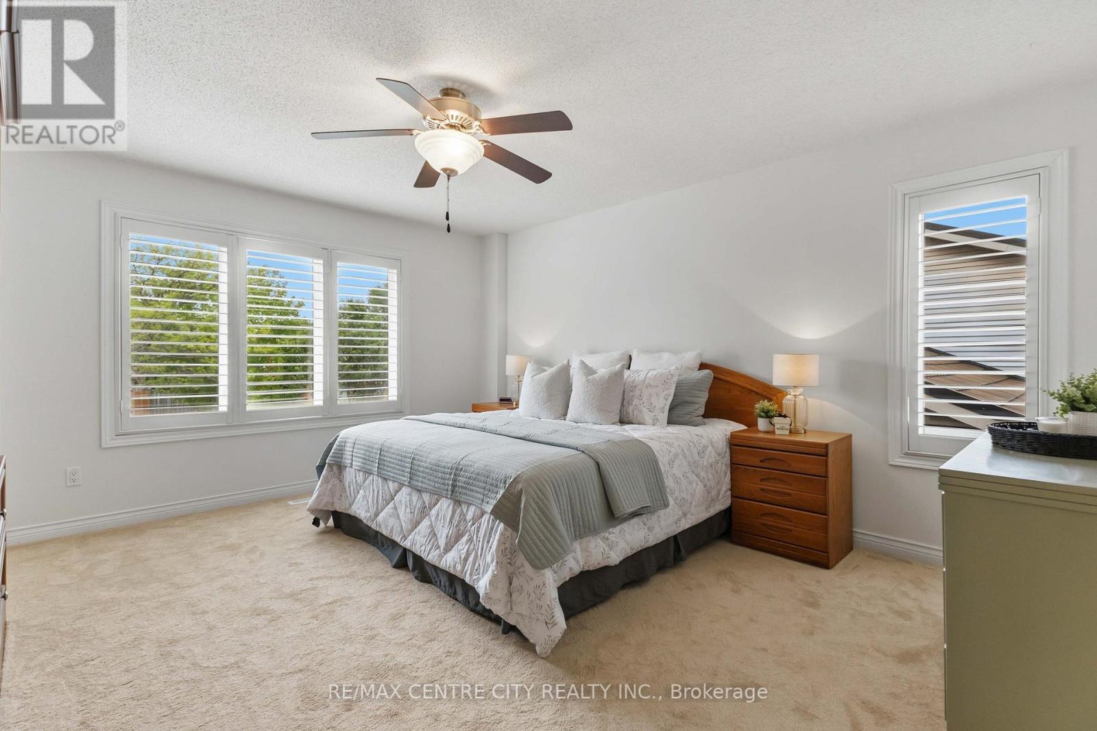 83 BRACEBRIDGE COURT - 32