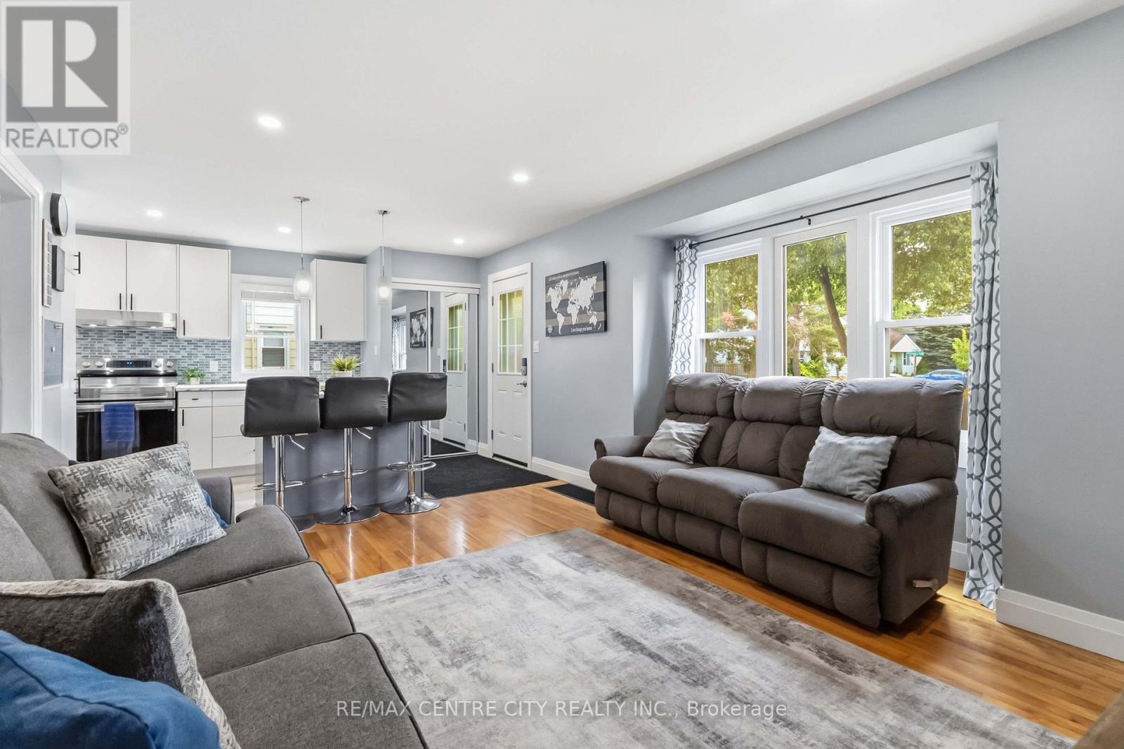 414 FLANDERS ROW - Image 19