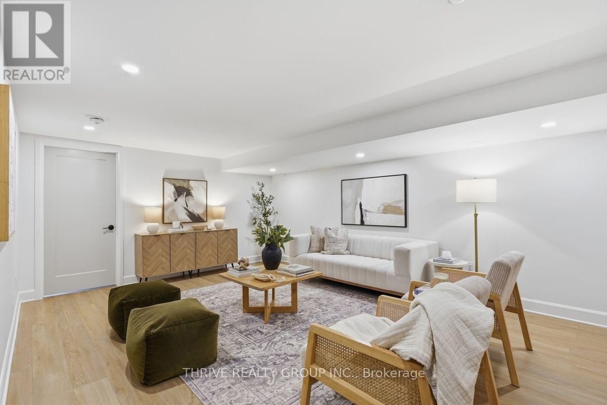 #96 51 SHOLTO DRIVE - 26