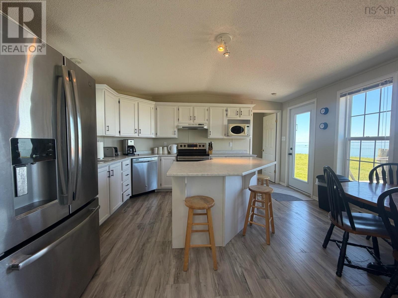 444 Shore Road - 28