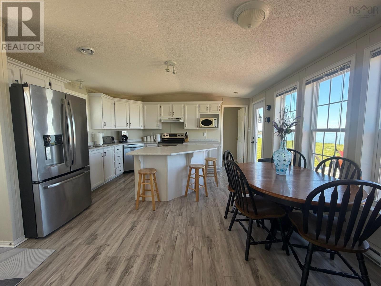 444 Shore Road - 31
