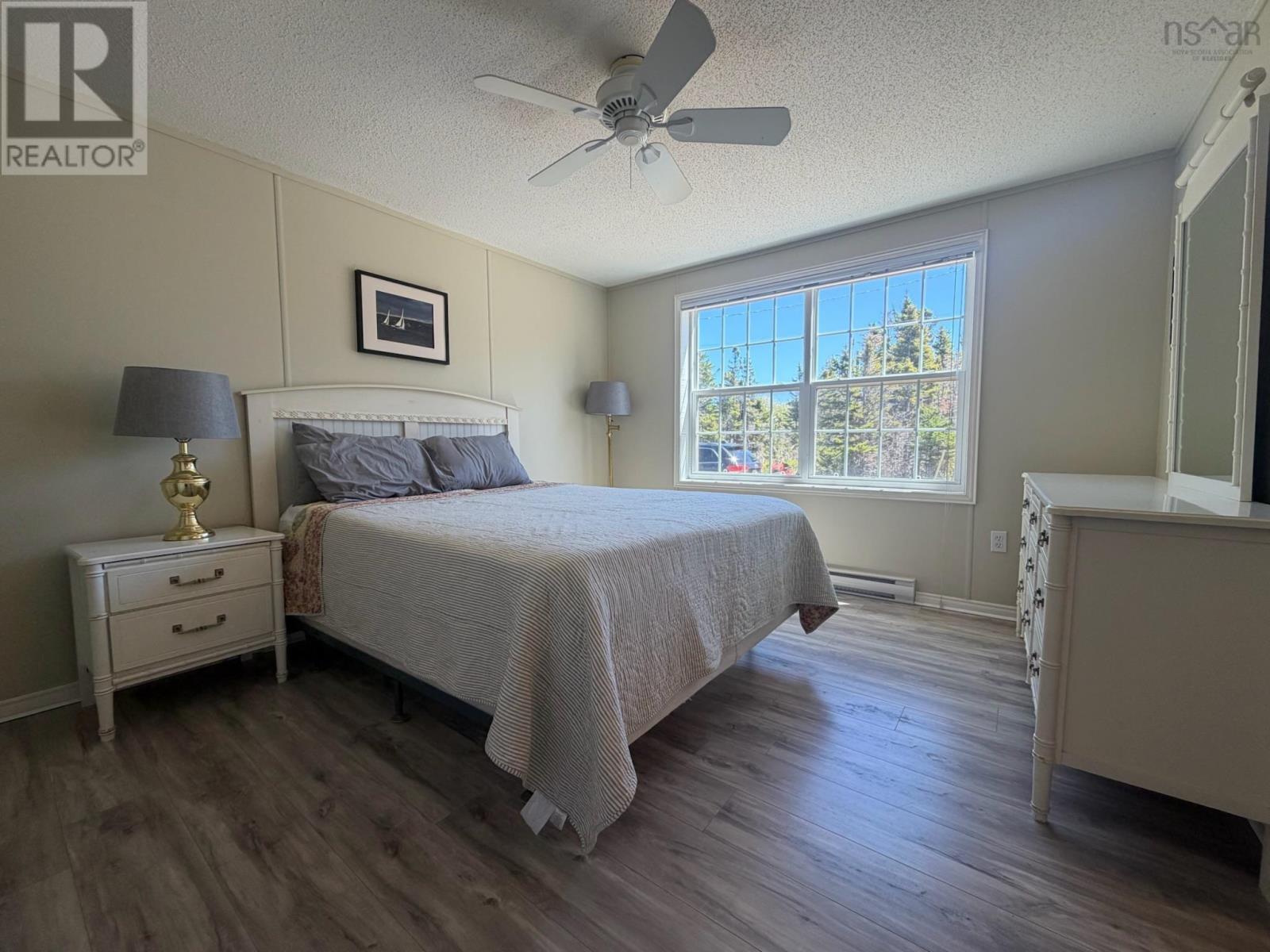 444 Shore Road - 33