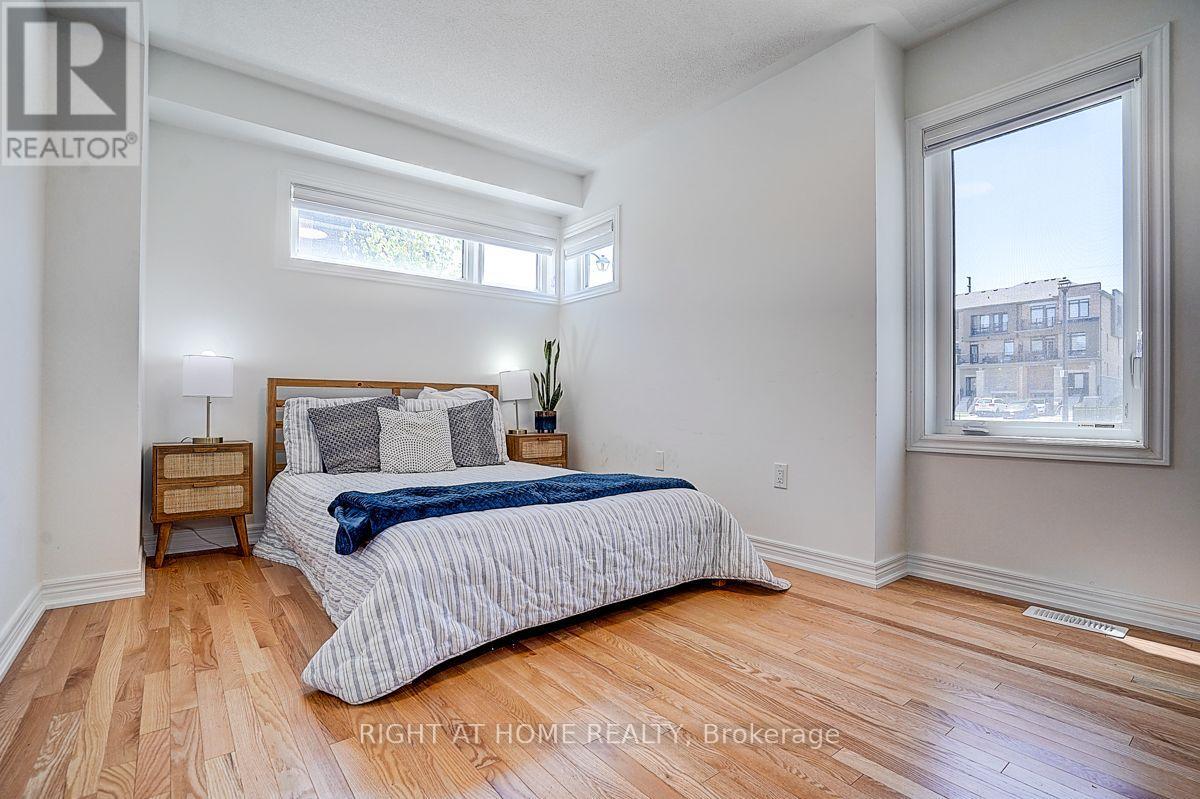 502 LITTLEWOOD LANE - 30