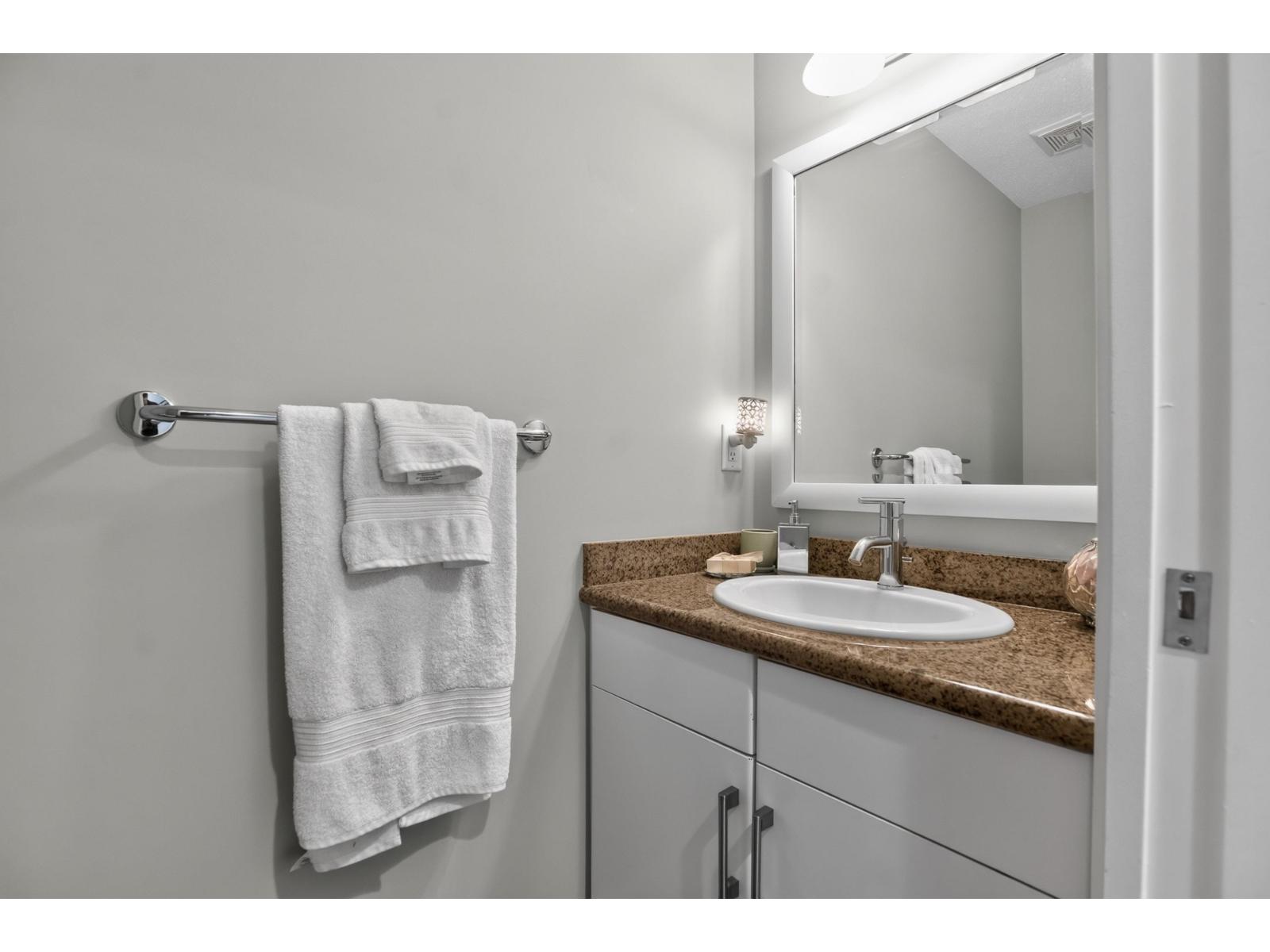 83 19551 66 AVENUE, Surrey