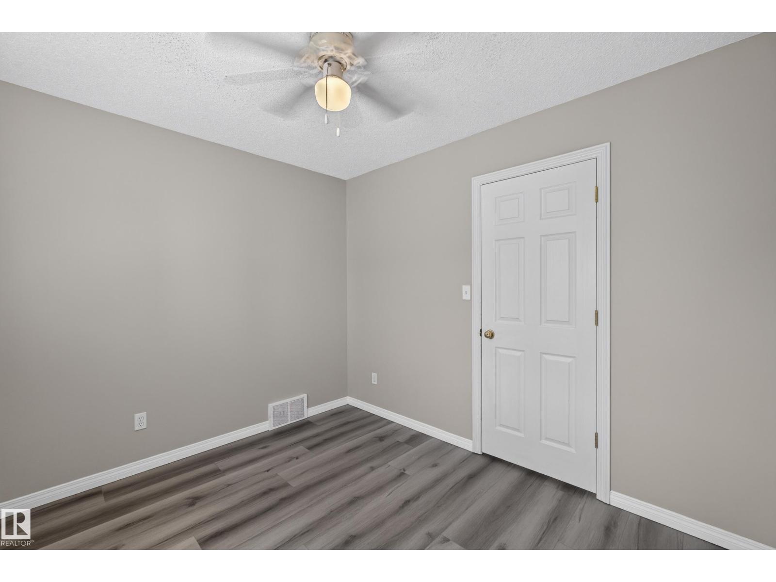 2327 37B AV NW - 39