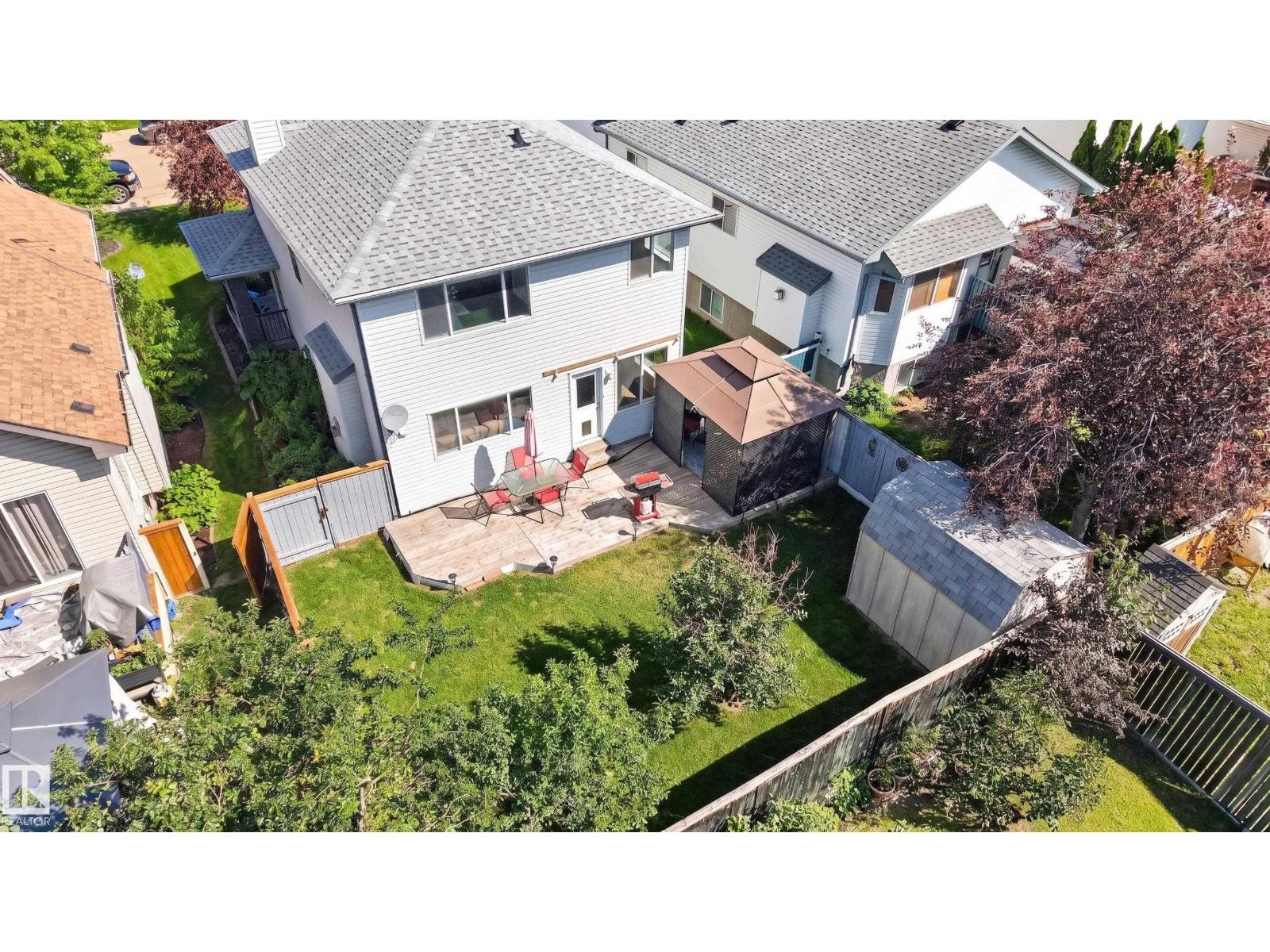 2327 37B AV NW - 56