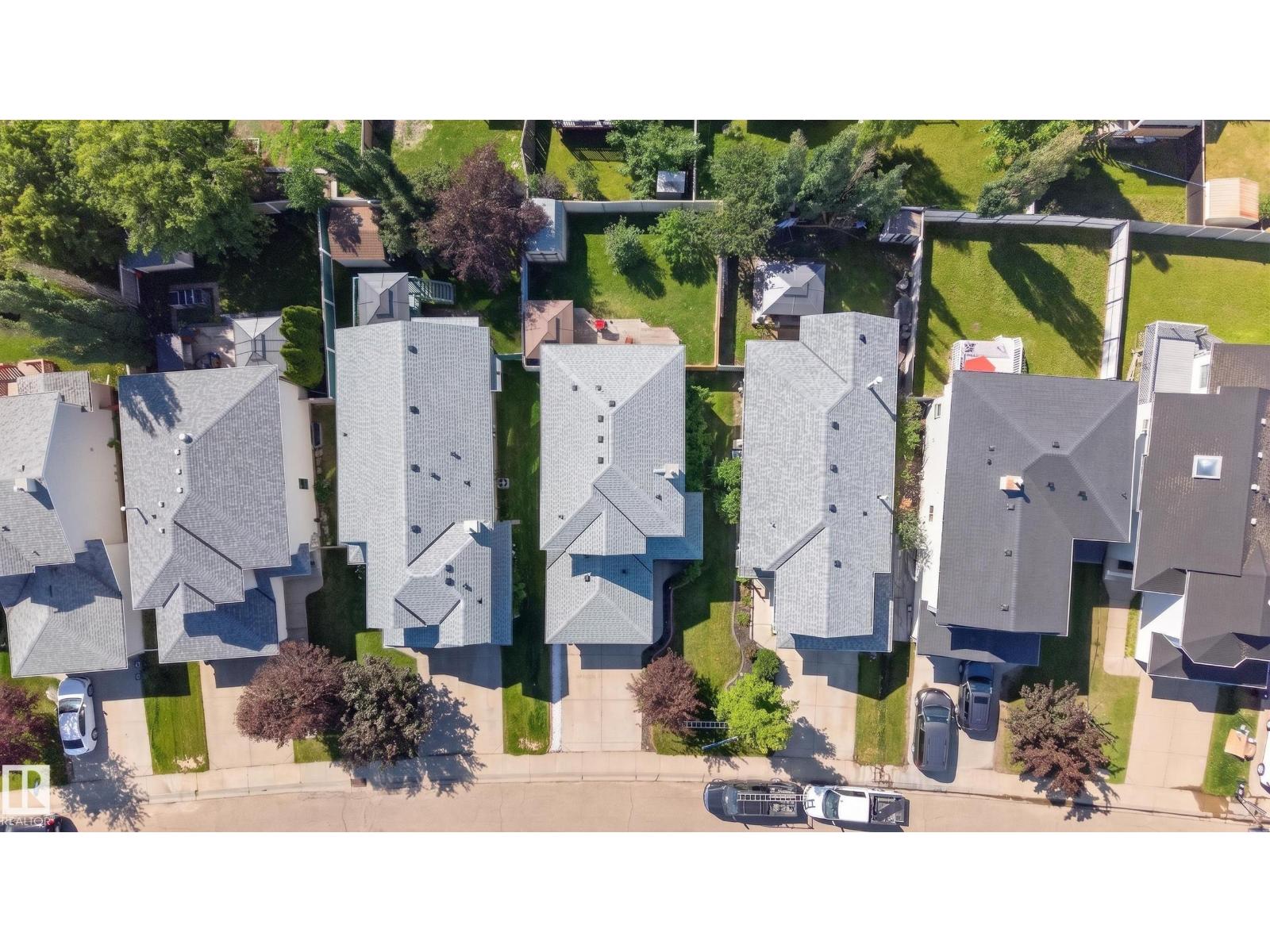 2327 37B AV NW - 57
