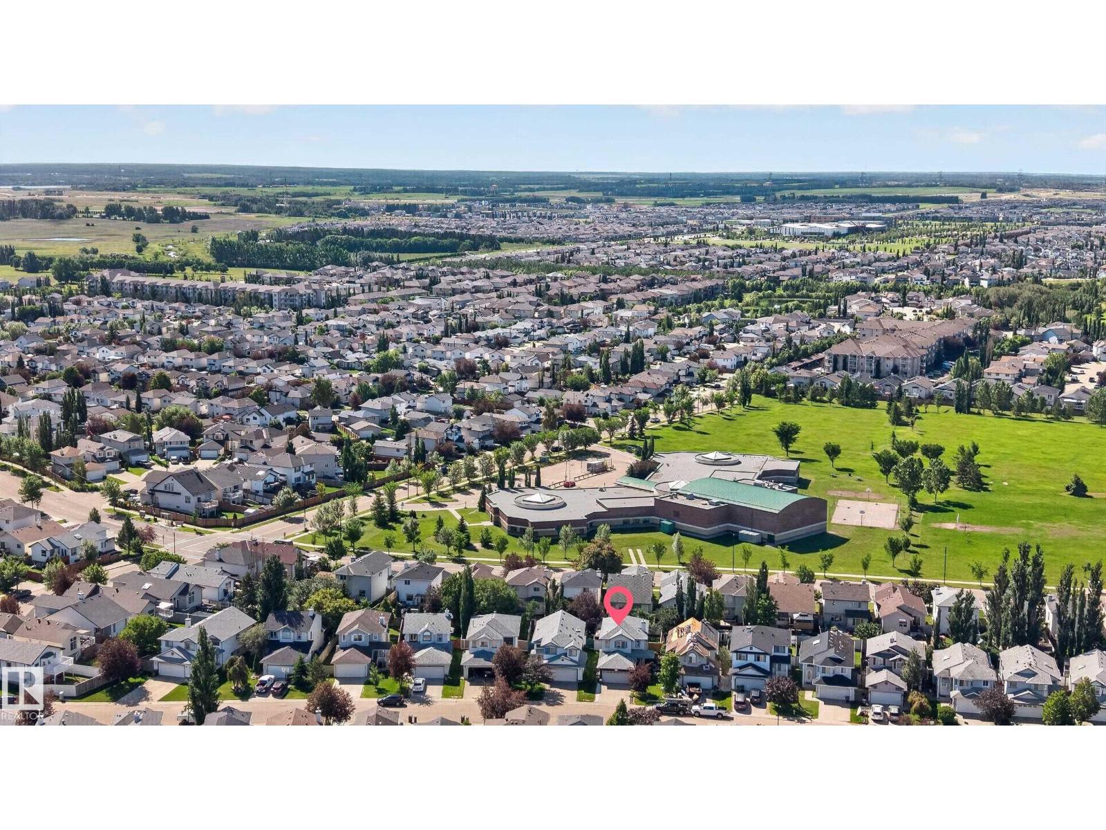 2327 37B AV NW - 61
