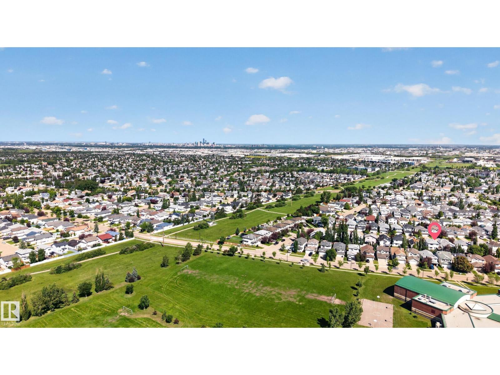 2327 37B AV NW - 62