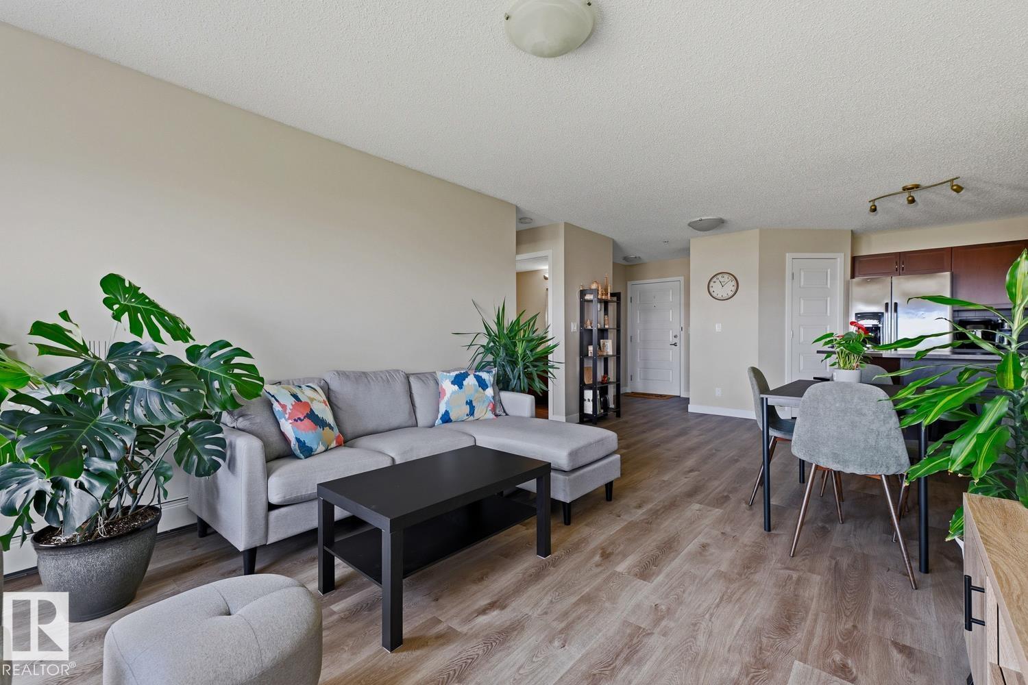 #317 400 SILVER BERRY RD NW - 18