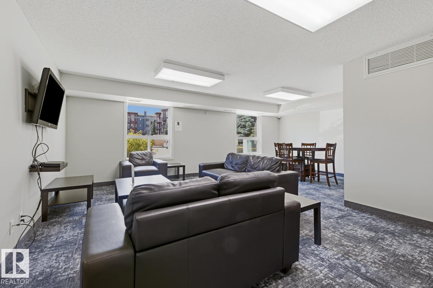 #317 400 SILVER BERRY RD NW - 28